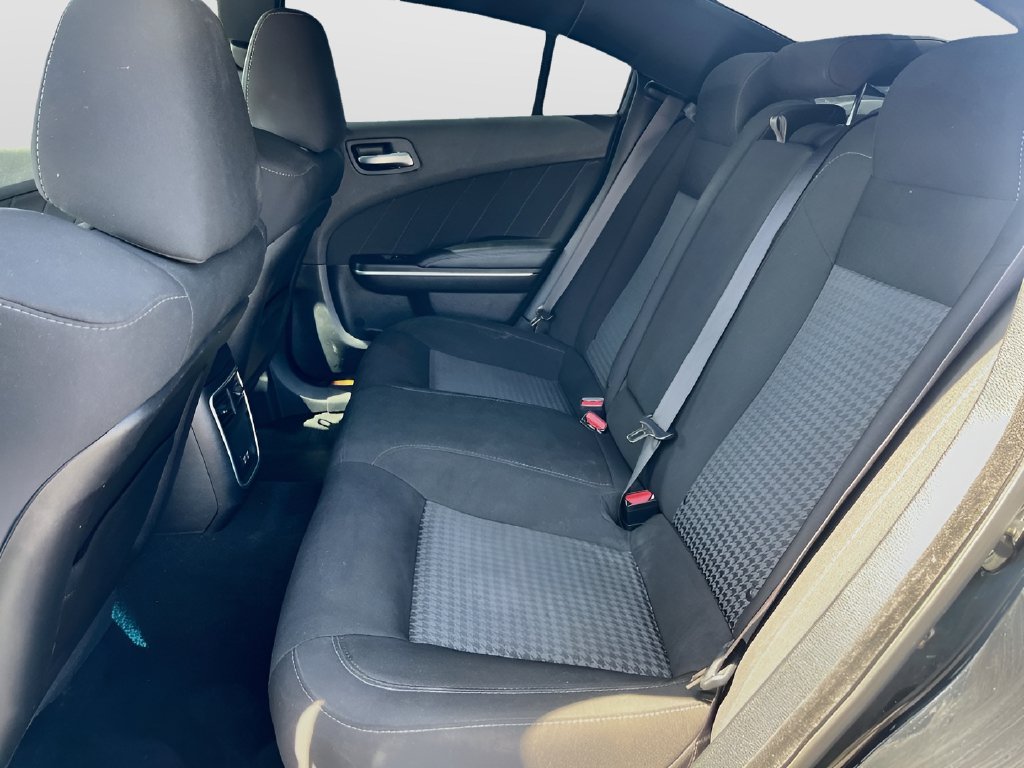 2022 Dodge Charger photo 23 of 31
