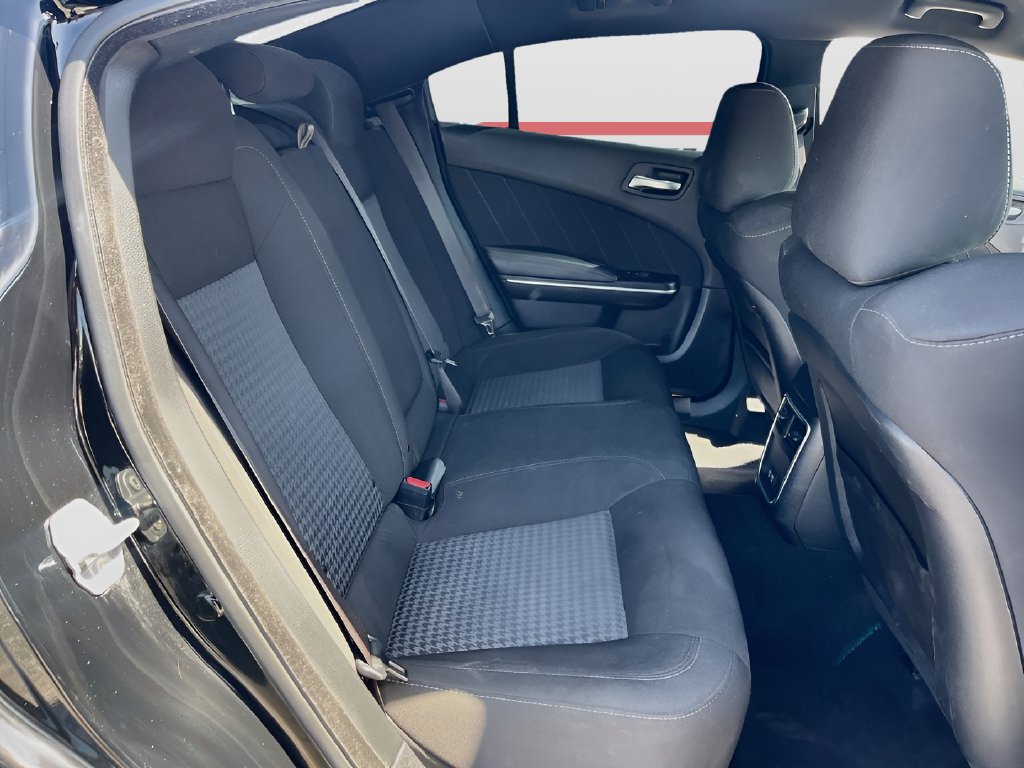 2022 Dodge Charger photo 26 of 31