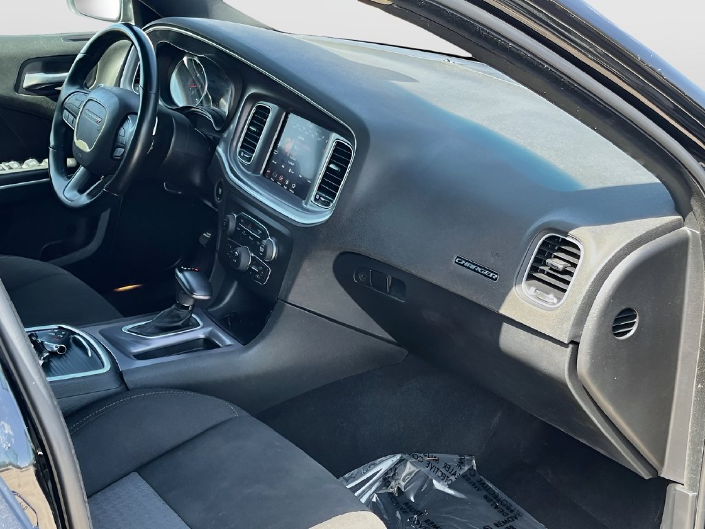 2022 Dodge Charger photo 28 of 31