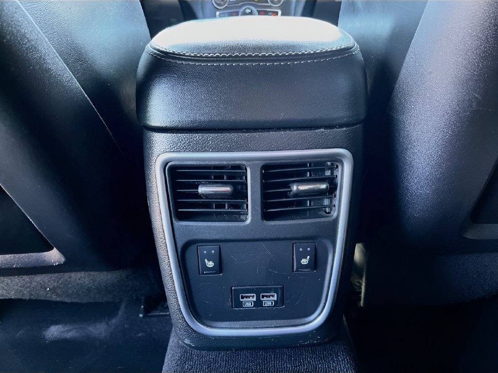 2021 Dodge Charger photo 25 of 33