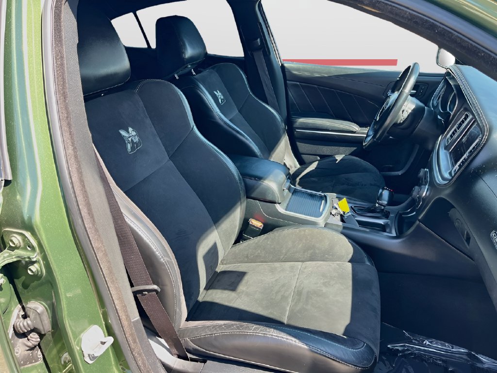 2021 Dodge Charger photo 28 of 33