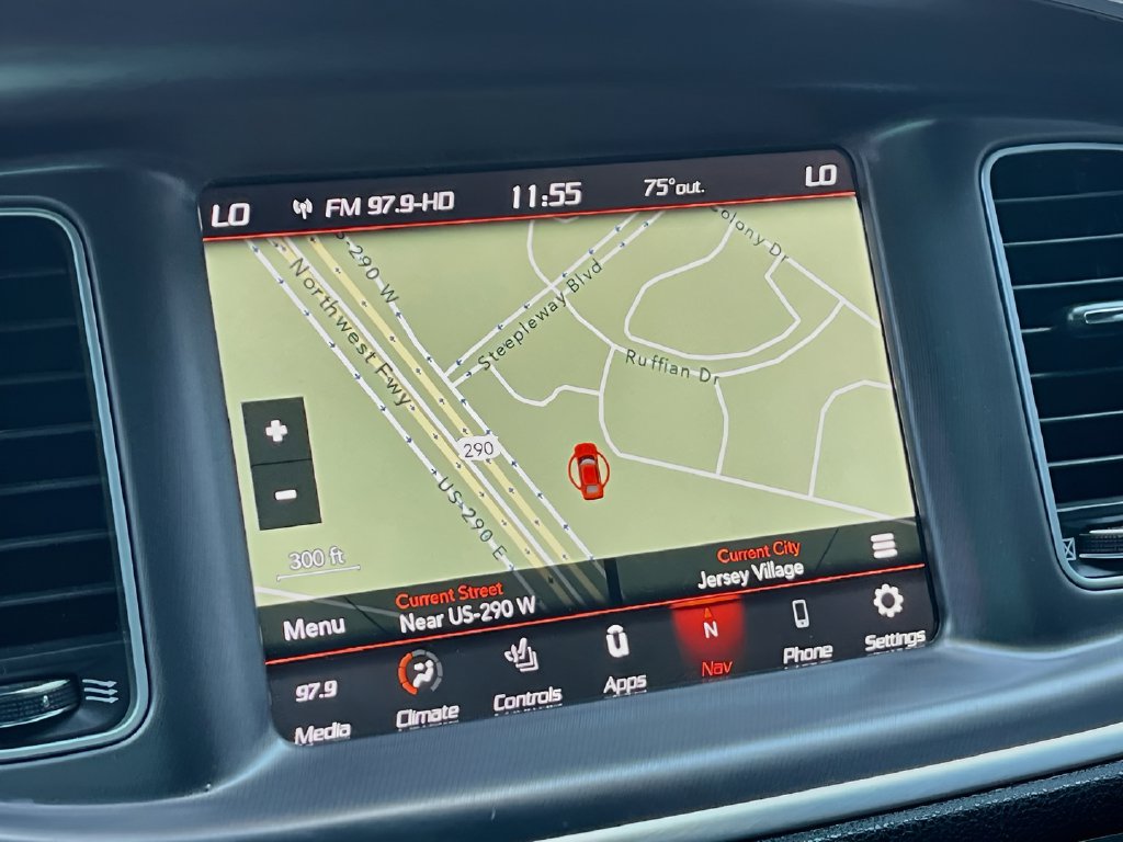 2021 Dodge Charger photo 13 of 34