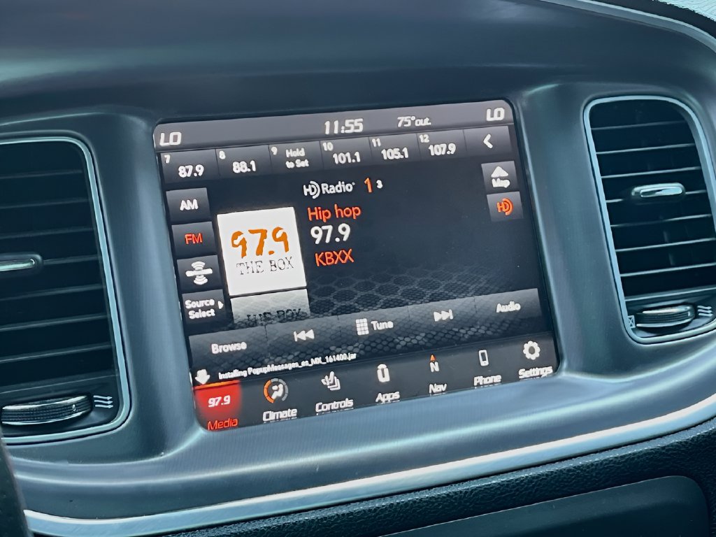 2021 Dodge Charger photo 15 of 34