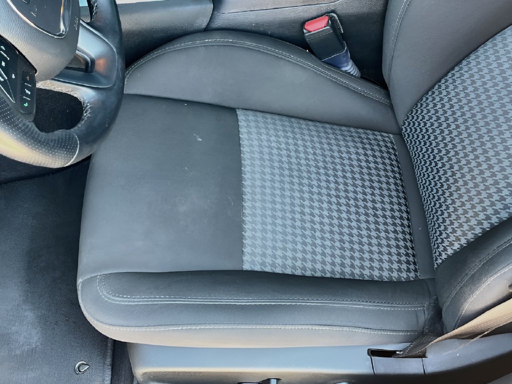 2021 Dodge Charger photo 20 of 34