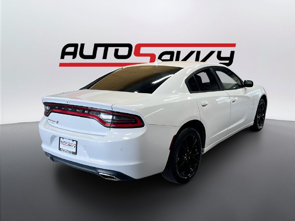 Used 2022 White Knuckle Clear Coat Dodge SXT image 7