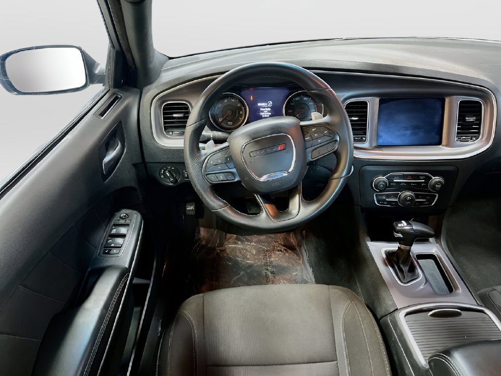 Used 2022 White Knuckle Clear Coat Dodge SXT image 21