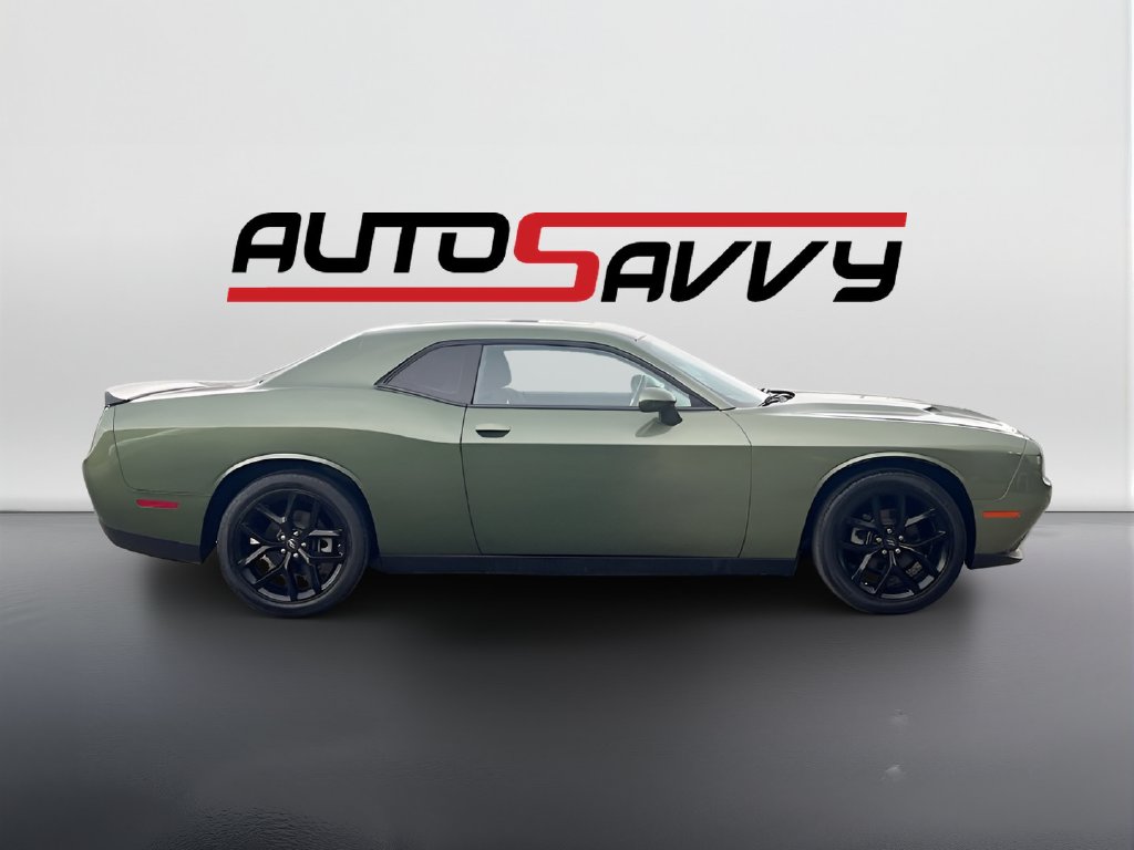 2022 Dodge Challenger photo 8 of 30