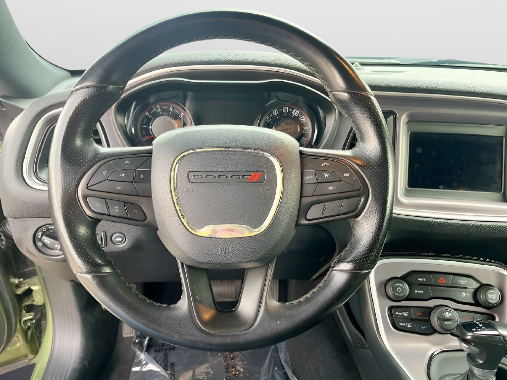 2022 Dodge Challenger photo 11 of 30