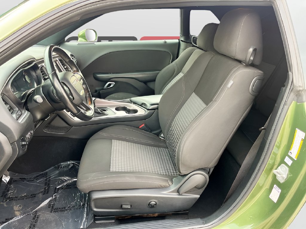 2022 Dodge Challenger photo 19 of 30