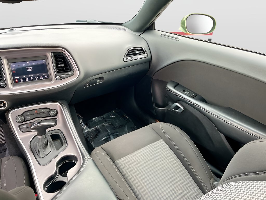 2022 Dodge Challenger photo 22 of 30