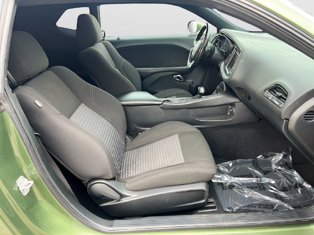 2022 Dodge Challenger photo 27 of 30