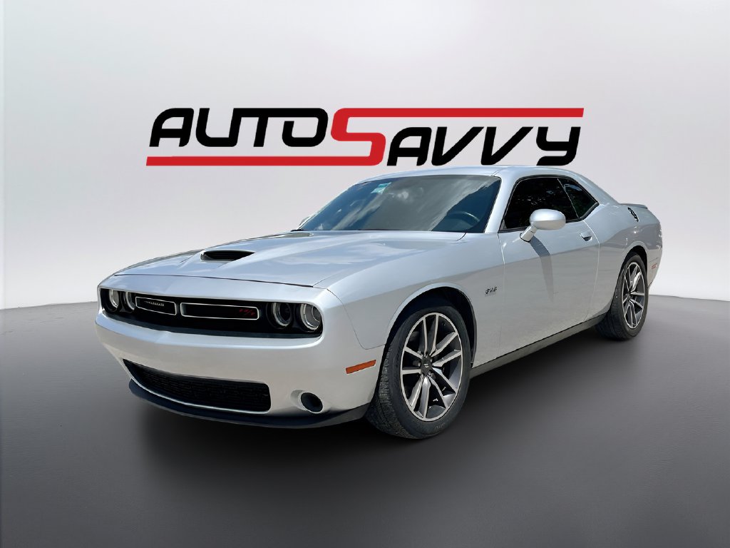 2023 Dodge Challenger photo 3 of 33
