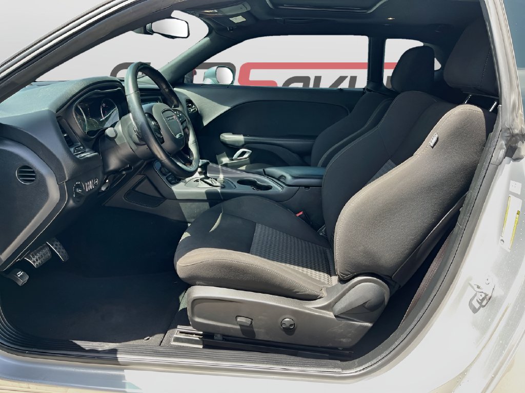 2023 Dodge Challenger photo 21 of 33