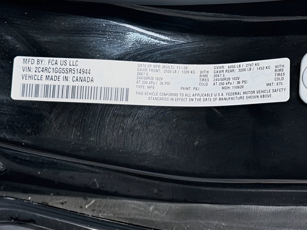 2025 Chrysler Pacifica photo 34 of 34