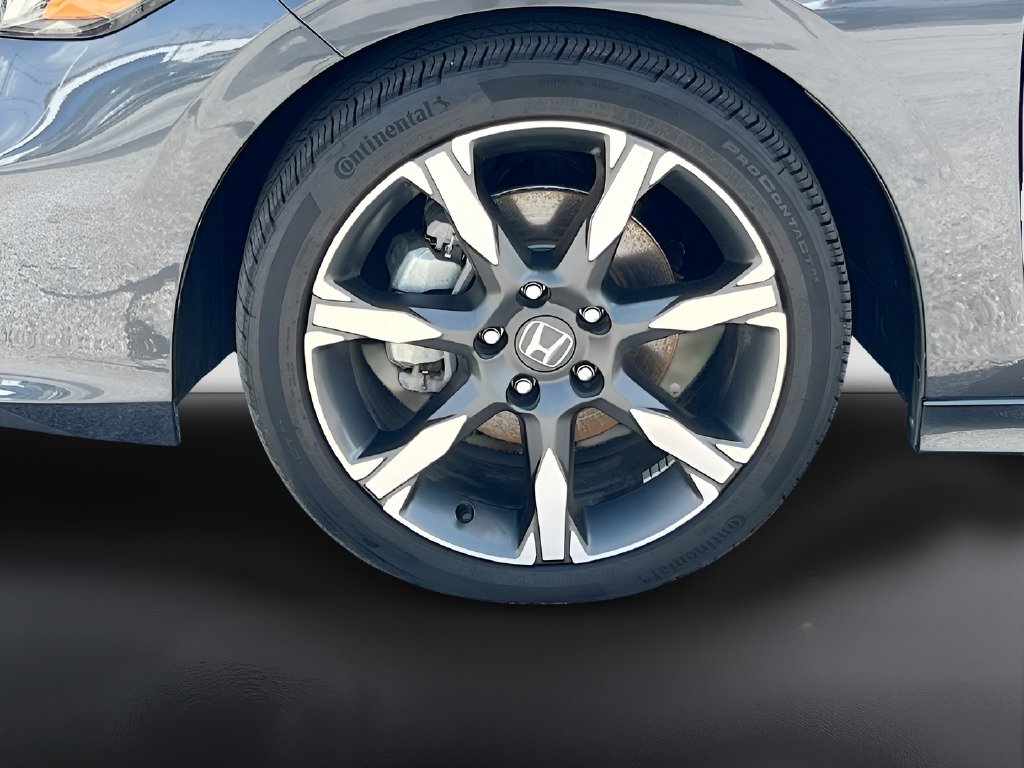 2025 Honda Civic Hybrid photo 32 of 33