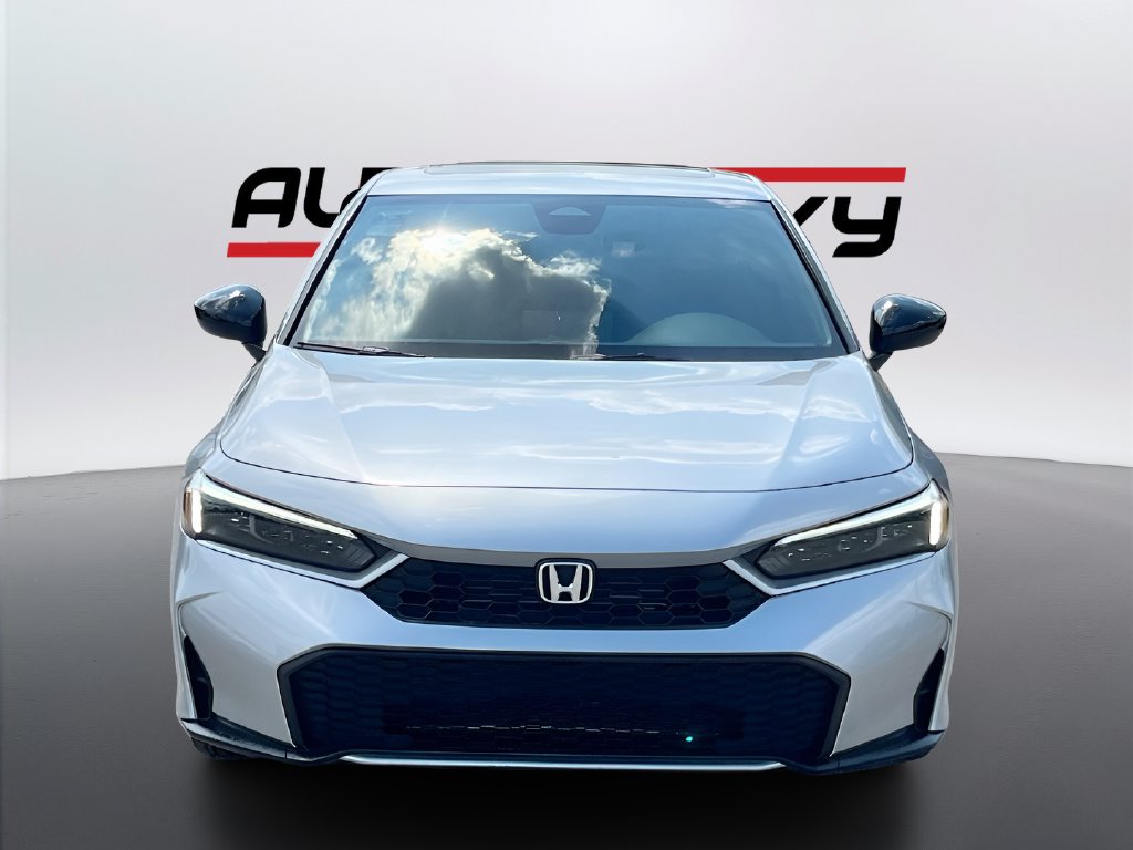 2026 Honda Civic Hybrid photo 2 of 32