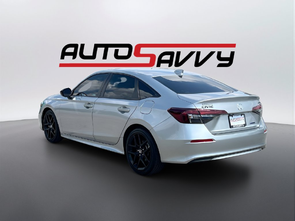 2026 Honda Civic Hybrid photo 5 of 32
