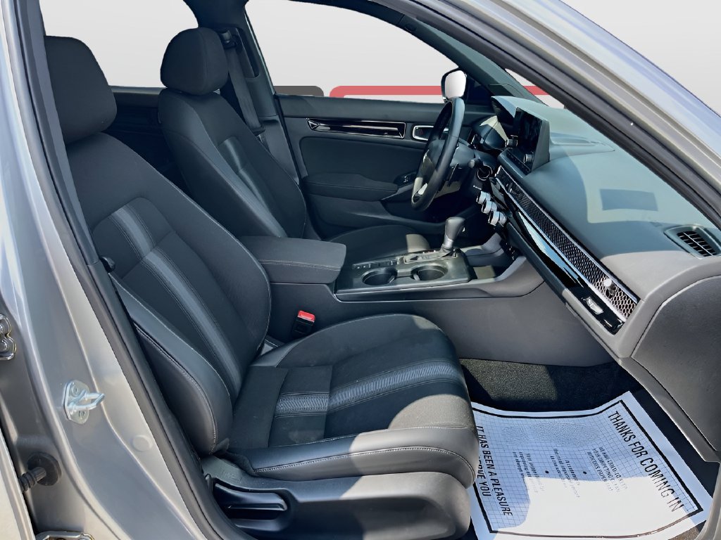 2026 Honda Civic Hybrid photo 27 of 32