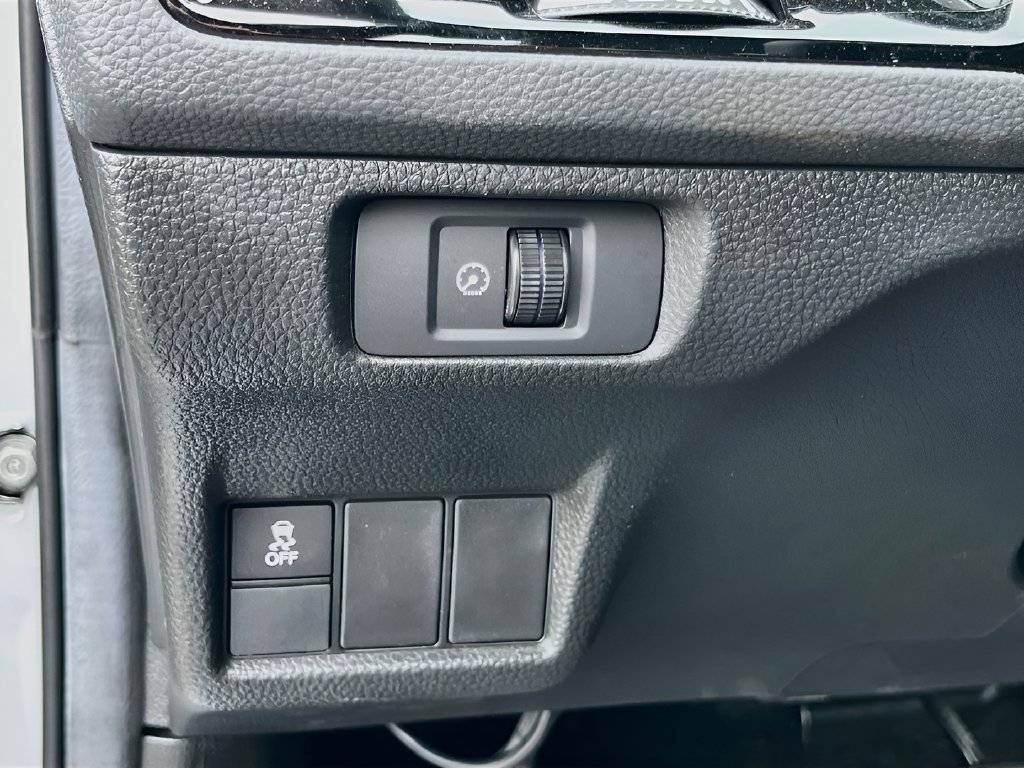 2026 Honda Civic Hybrid photo 10 of 34