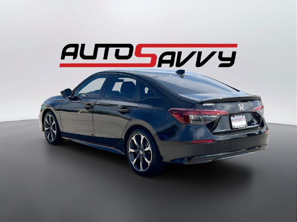 2026 Honda Civic Hybrid photo 4 of 34