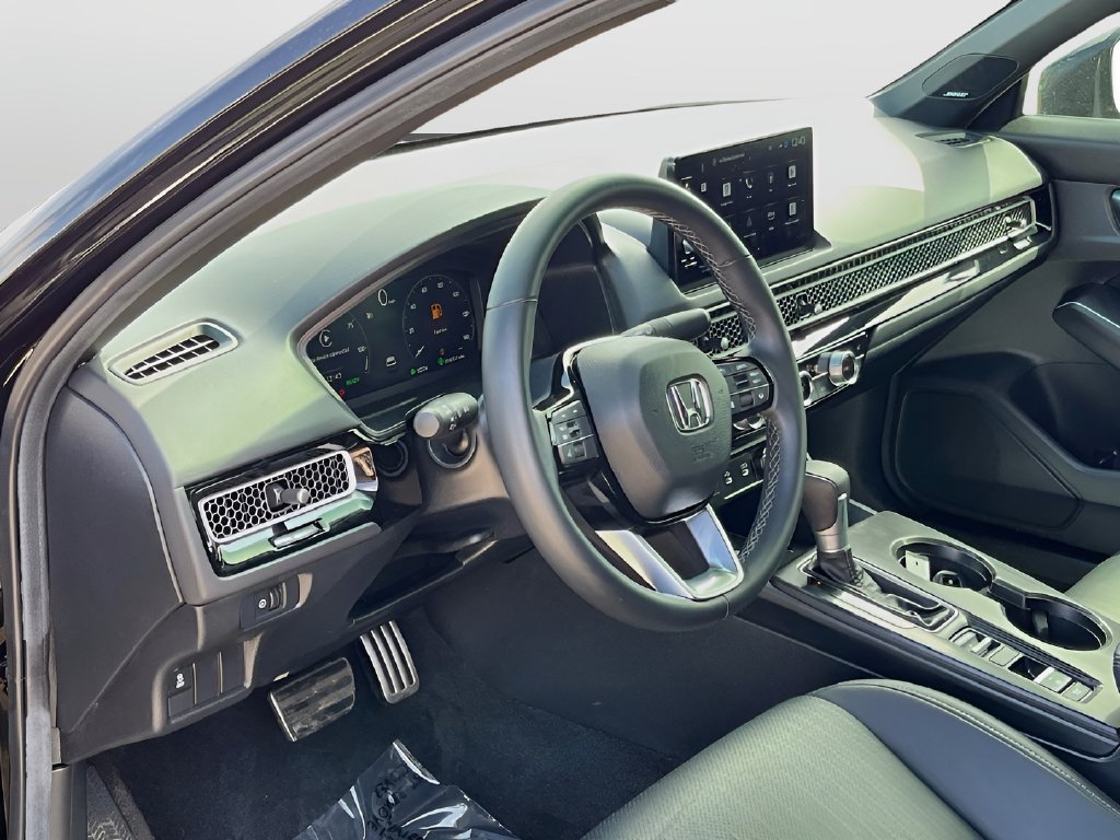 2026 Honda Civic Hybrid photo 9 of 34