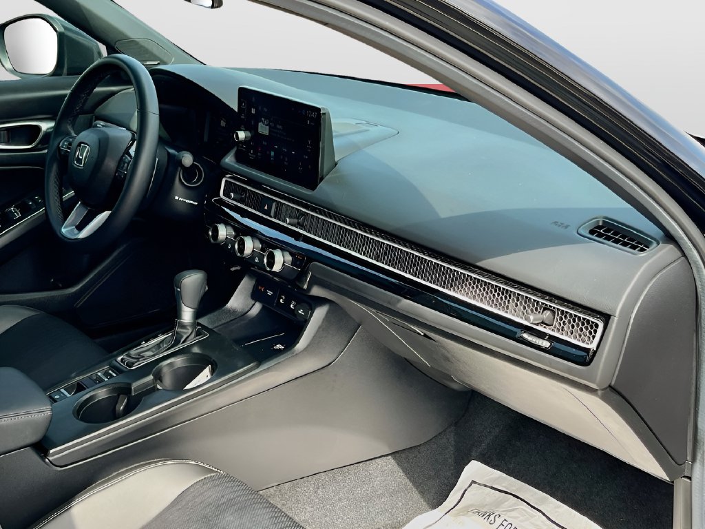 2026 Honda Civic Hybrid photo 30 of 34