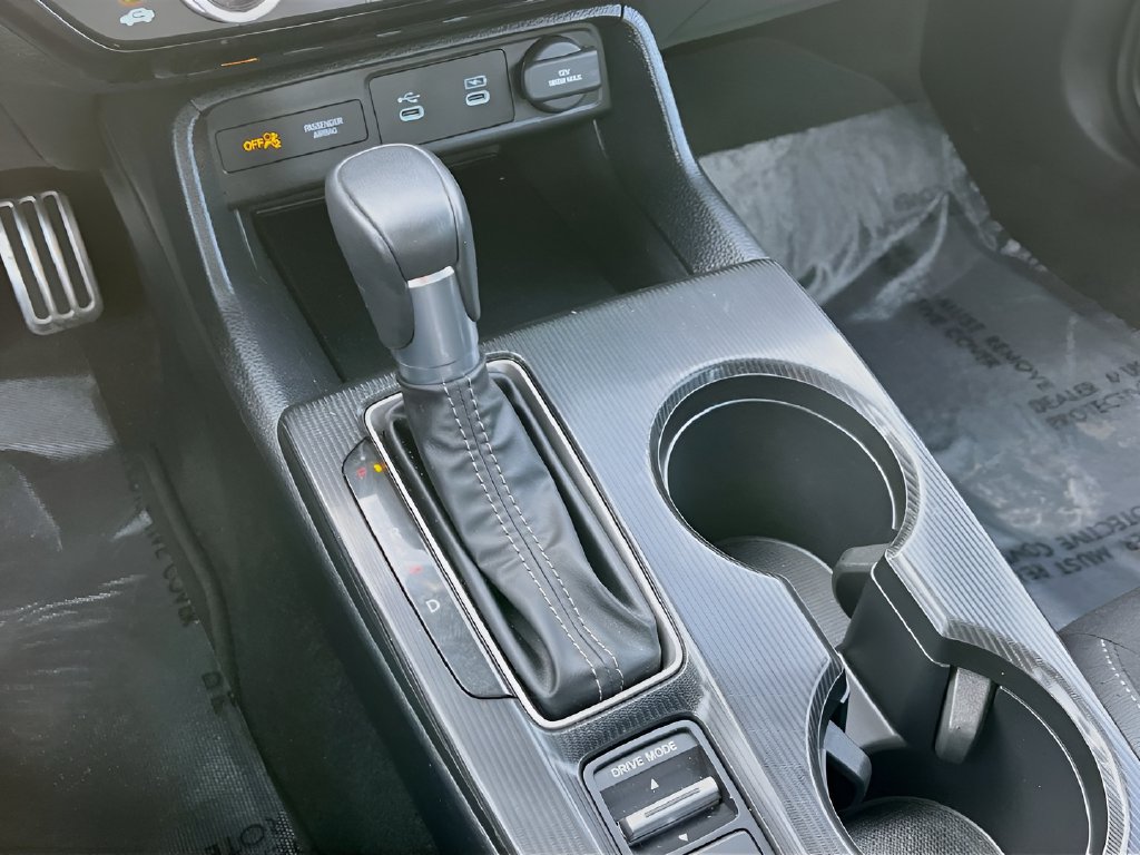 2025 Honda Civic Hybrid photo 16 of 31