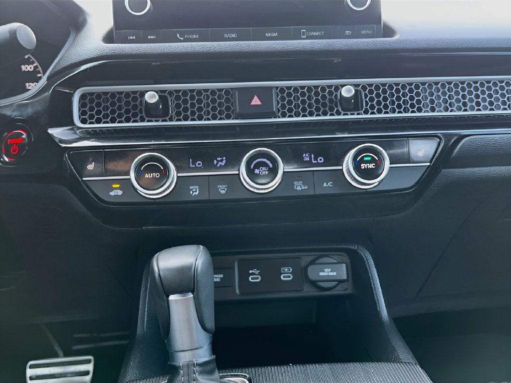 2025 Honda Civic Hybrid photo 19 of 31