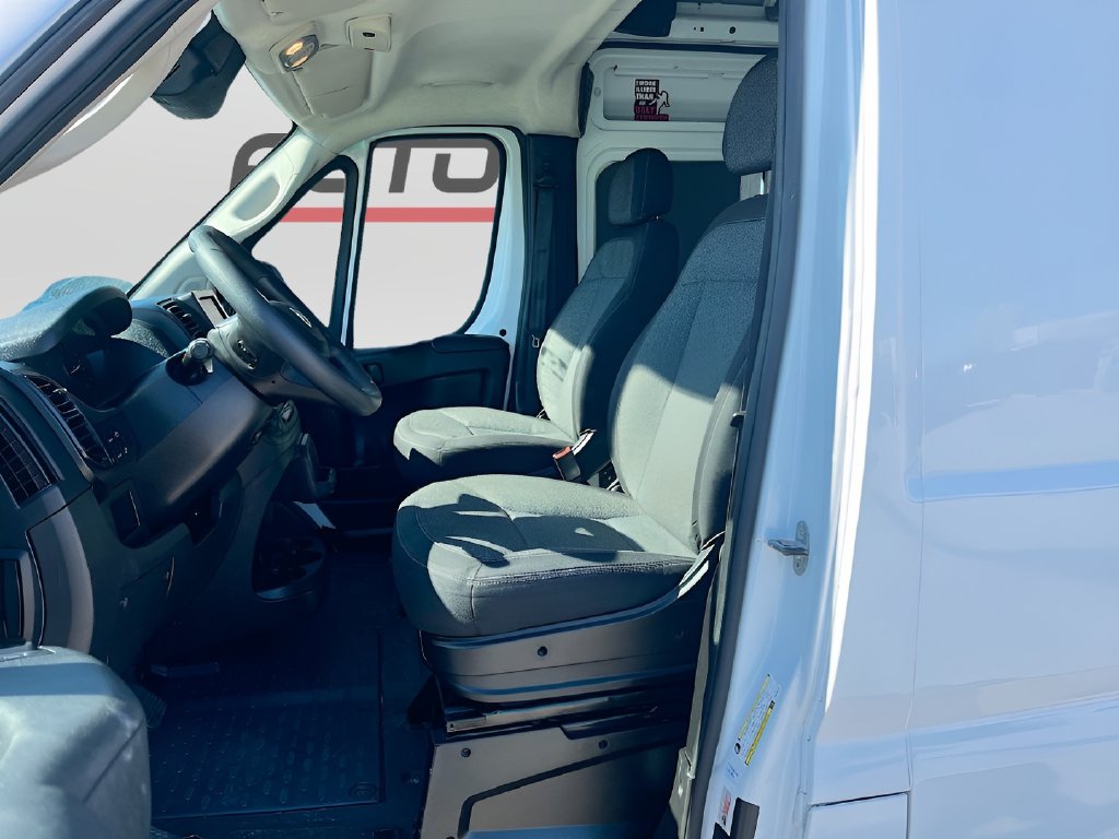 2023 Ram ProMaster 2500 photo 19 of 27