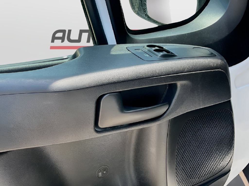 2023 Ram ProMaster 2500 photo 16 of 27