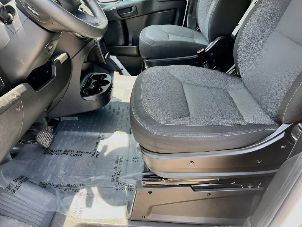 2023 Ram ProMaster 2500 photo 17 of 27