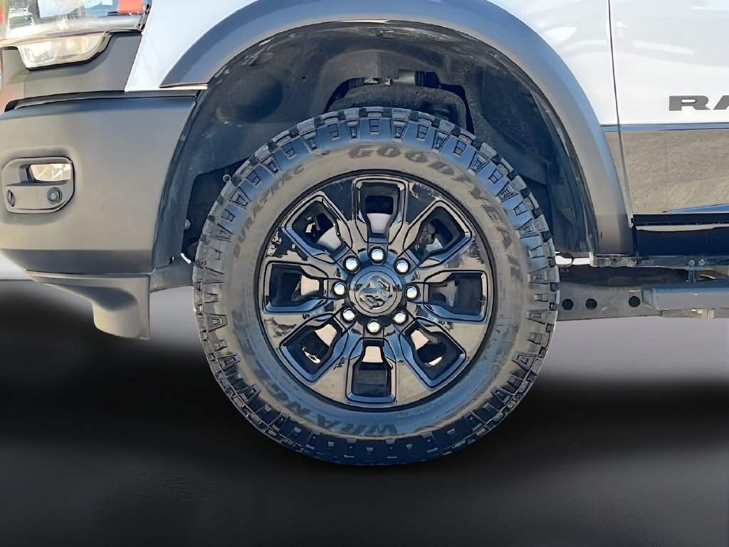 2024 Ram 2500 photo 32 of 33