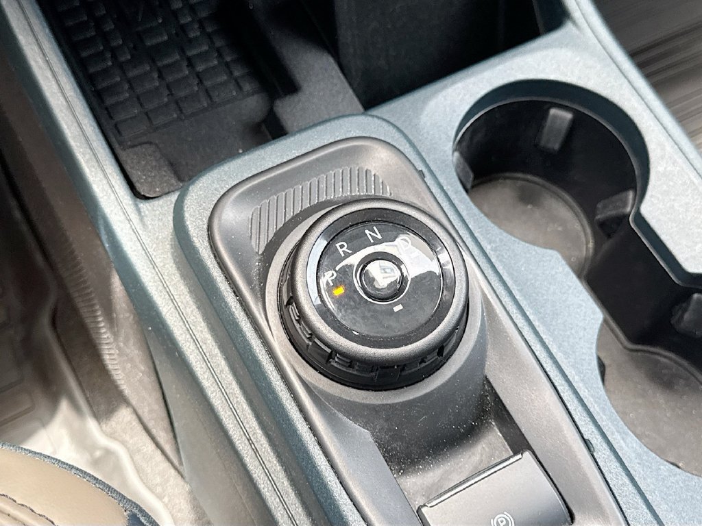 2025 Ford Maverick photo 17 of 32
