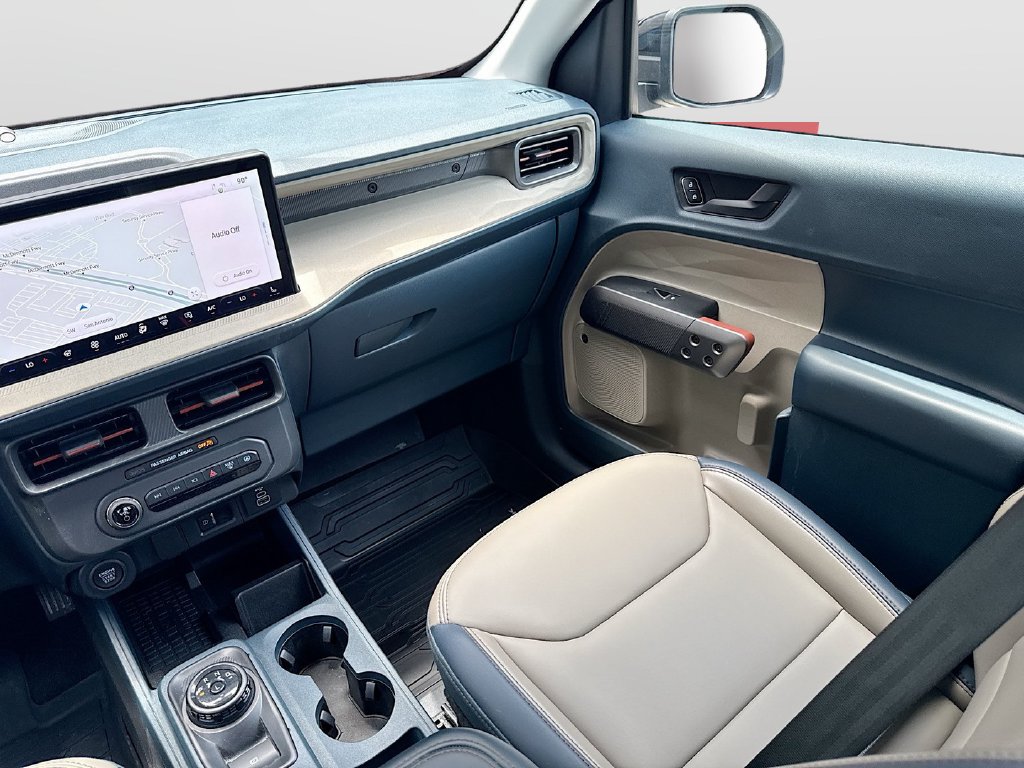 2025 Ford Maverick photo 24 of 32