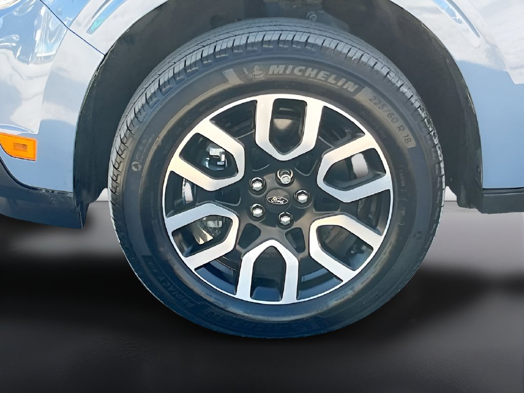 2024 Ford Maverick photo 31 of 33