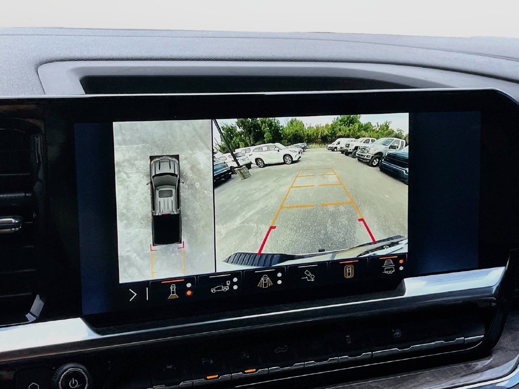 2024 Chevrolet Silverado 1500 photo 14 of 33