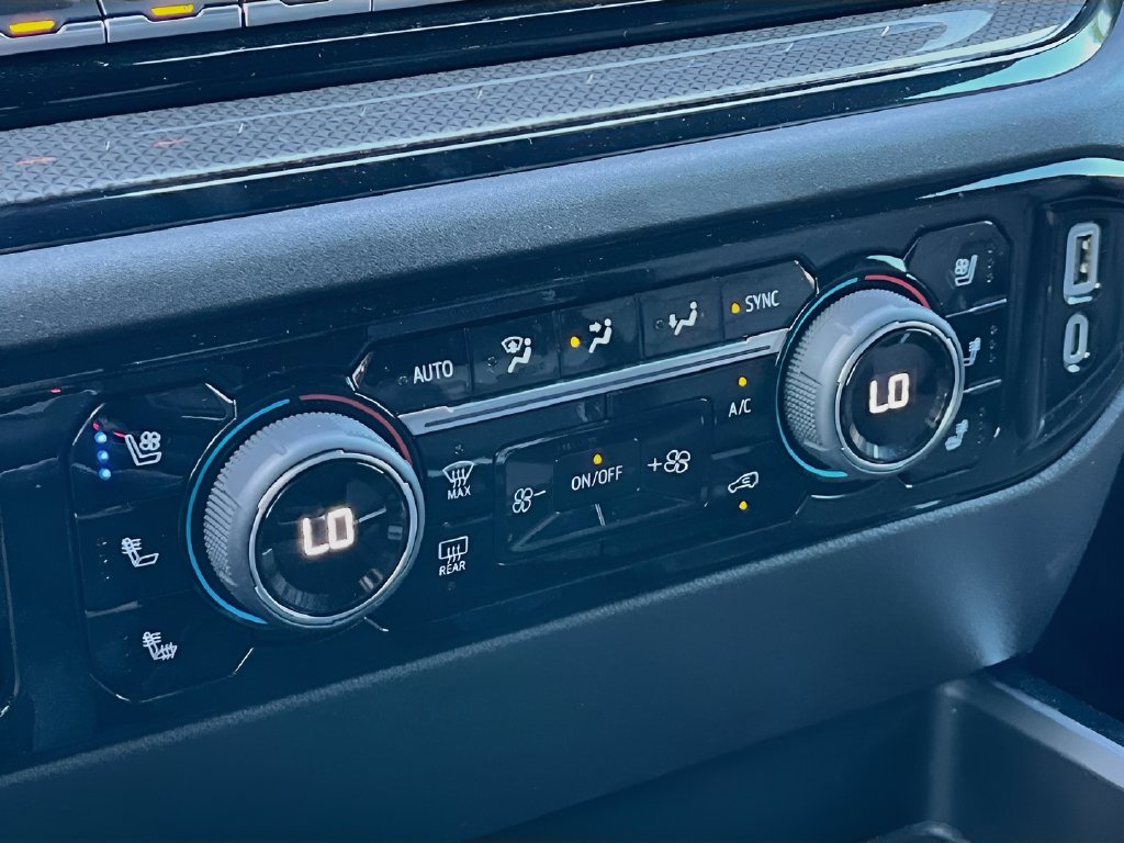 2025 Chevrolet Silverado 1500 photo 16 of 34