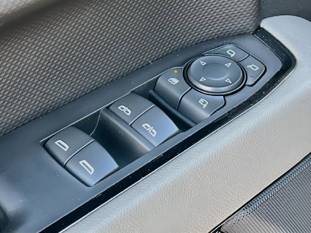 2025 Chevrolet Silverado 1500 photo 18 of 34