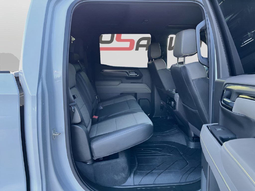 2025 Chevrolet Silverado 1500 photo 29 of 34