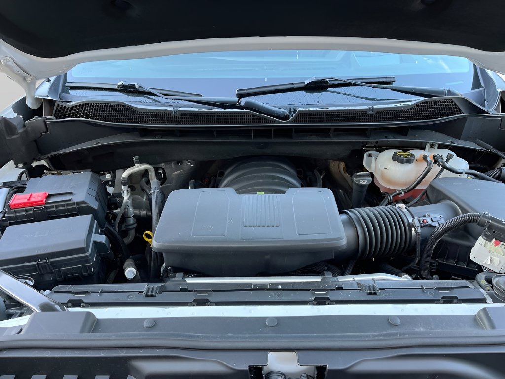 2025 Chevrolet Silverado 1500 photo 32 of 34