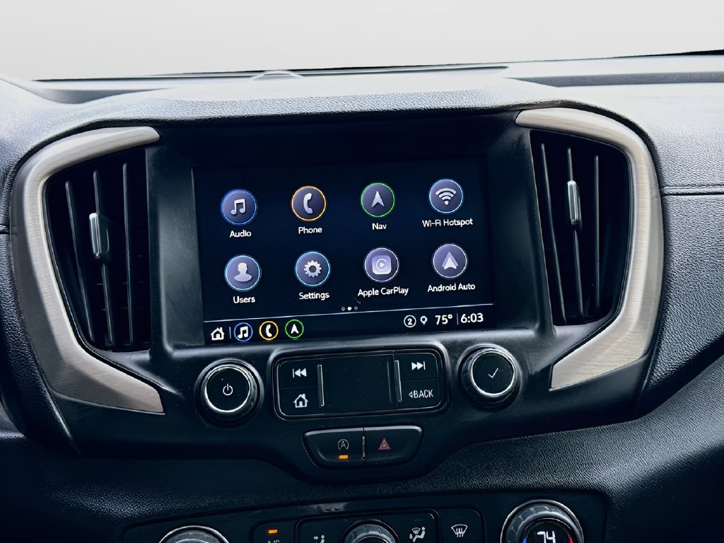 2024 GMC Terrain photo 15 of 33