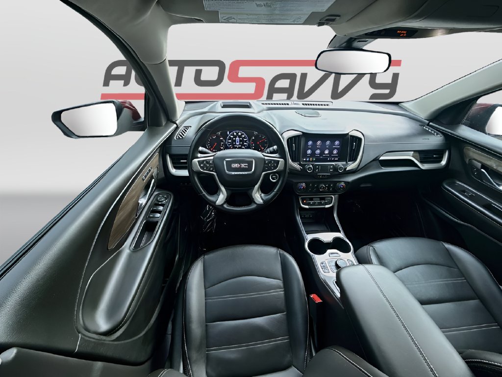 2024 GMC Terrain photo 23 of 33