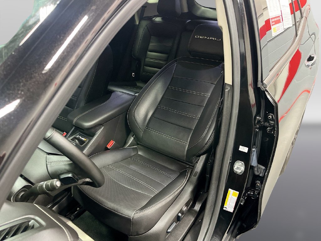 Used 2024 Ebony Twilight Metallic GMC Denali image 20
