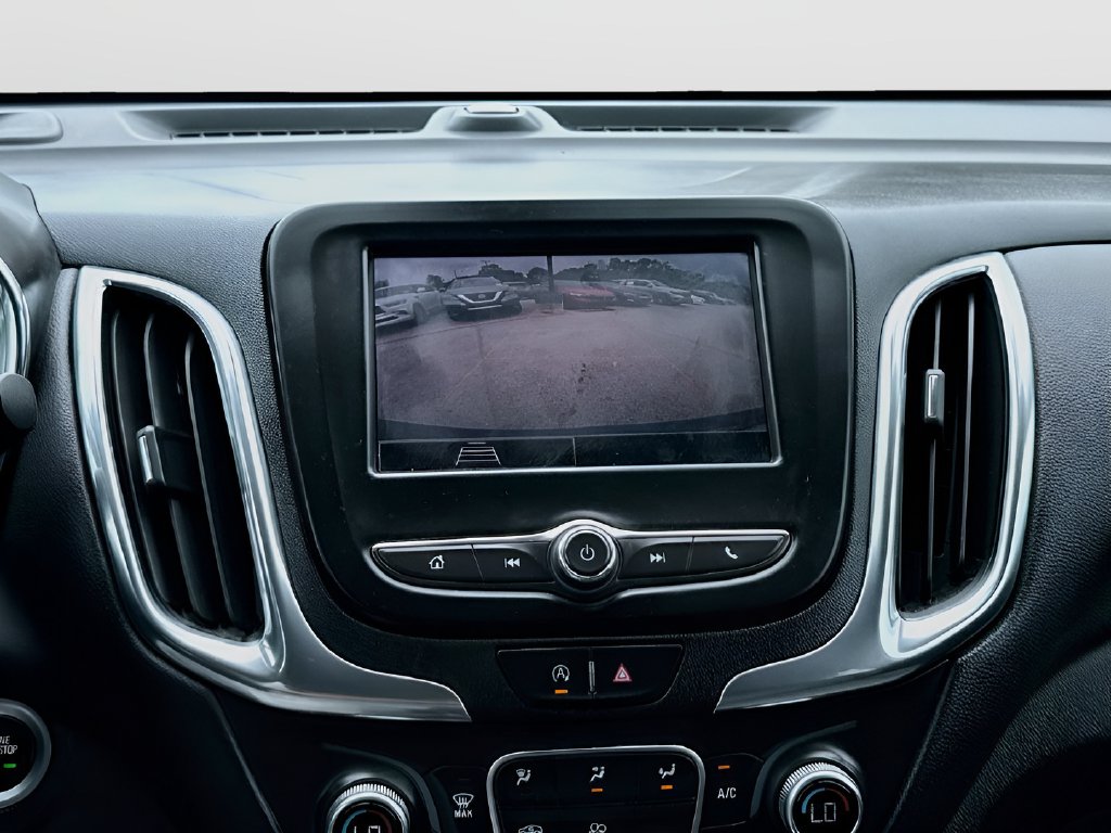 2023 Chevrolet Equinox photo 13 of 31