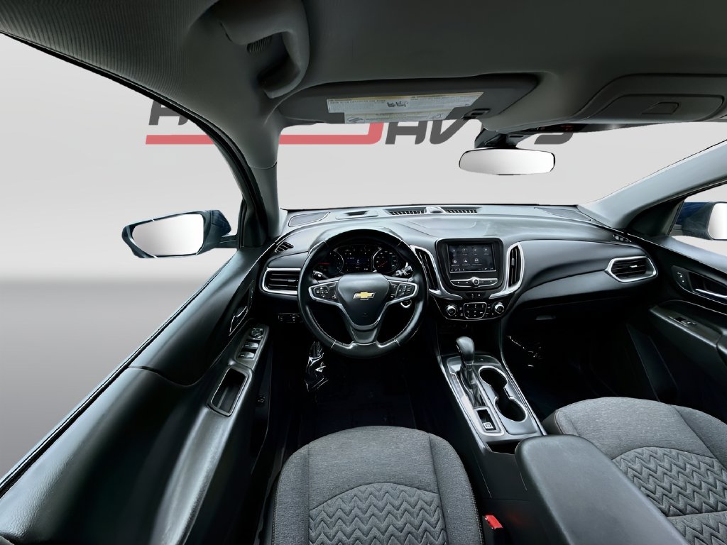 2023 Chevrolet Equinox photo 21 of 31