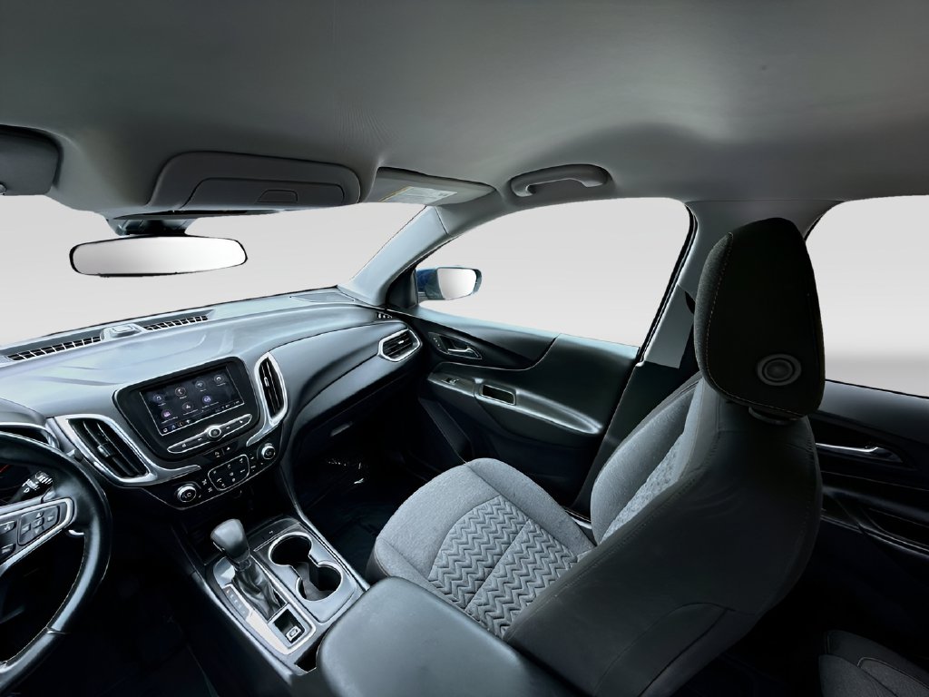 2023 Chevrolet Equinox photo 22 of 31