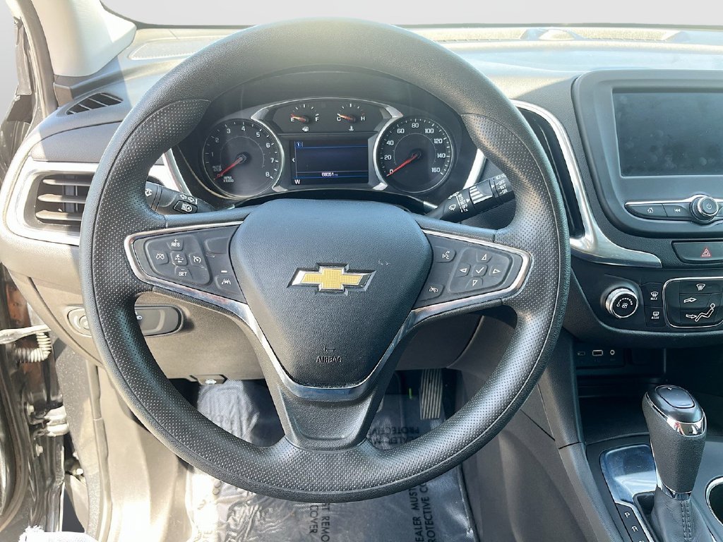 2021 Chevrolet Equinox photo 11 of 30