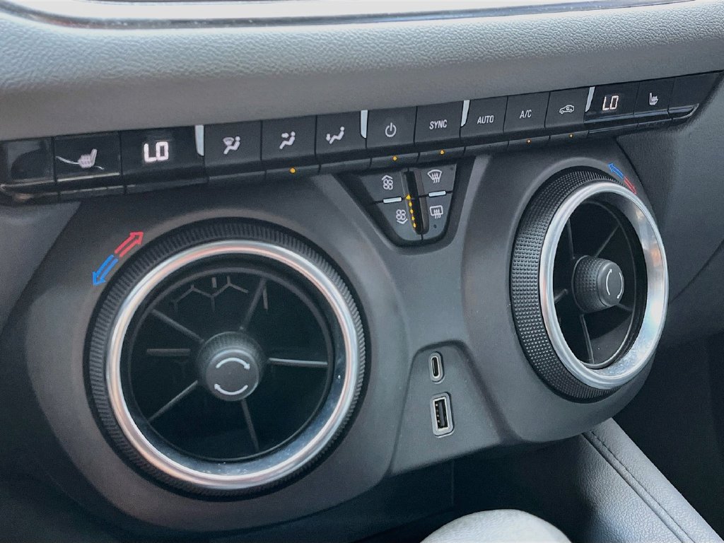 2021 Chevrolet Blazer photo 15 of 31