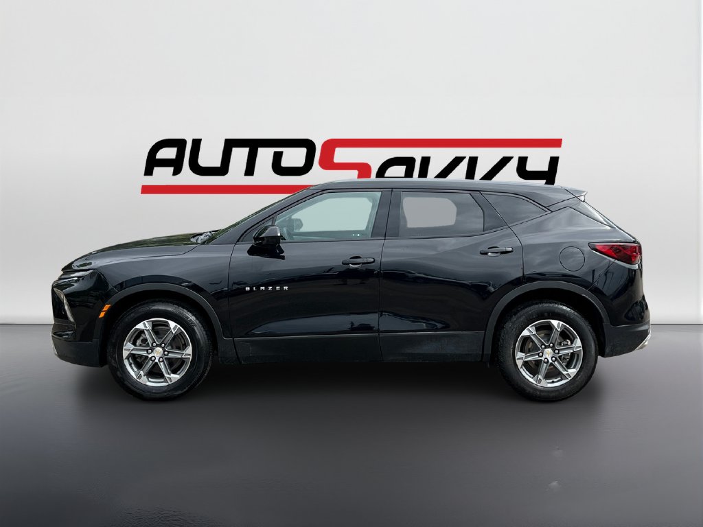 2023 Chevrolet Blazer photo 8 of 18