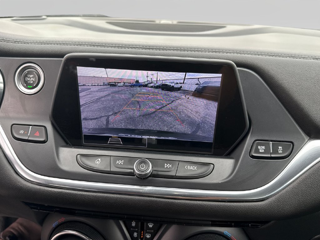 2022 Chevrolet Blazer photo 14 of 18